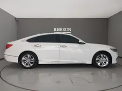 2018 Honda Accord 260TURBO Luxury VI, белый — фото 8