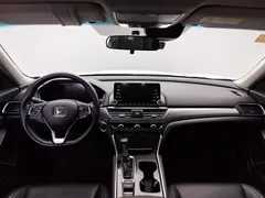 2018 Honda Accord 260TURBO Luxury VI, белый — фото 10