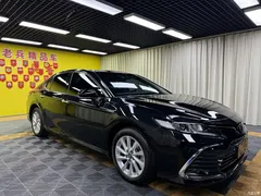 2021 Toyota Camry Hybrid 2.5HGVP Advanced — фото 3