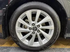2021 Toyota Camry Hybrid 2.5HGVP Advanced — фото 6