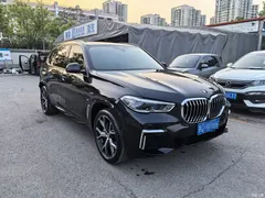 2022 BMW X5 modified xDrive 40Li M sports package, чёрный — фото 3