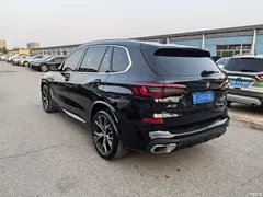 2022 BMW X5 modified xDrive 40Li M sports package, чёрный — фото 4