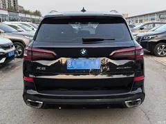 2022 BMW X5 modified xDrive 40Li M sports package, чёрный — фото 5