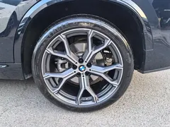2022 BMW X5 modified xDrive 40Li M sports package, чёрный — фото 26