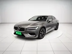 2022 Volvo S60 B4 Luxury — фото 2