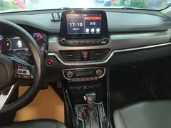 2019 Kia Sportage 2.0L AT Luxury, белый — фото 13