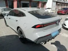 2022 Changan UNI-V 1.5T Excellence — фото 5