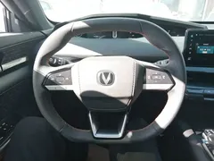 2022 Changan UNI-V 1.5T Excellence — фото 11