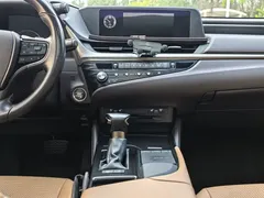 2020 Lexus ES 260, белый — фото 5
