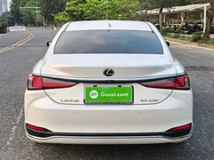 2020 Lexus ES 260, белый — фото 22