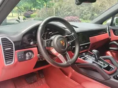 2022 Porsche Cayenne Coupe 3.0T Platinum, белый — фото 10