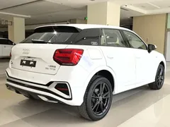2022 Audi Q2L 35 TFSI, белый — фото 12