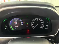 2022 Honda Alison 2.0L e:HEV Luxury, белый — фото 12
