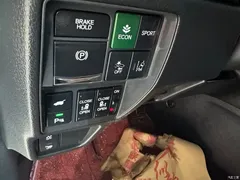 2022 Honda Alison 2.0L e:HEV Luxury, белый — фото 13