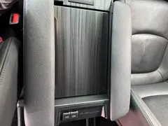 2021 Toyota Sienna 2.5L Hybrid Ultimate, белый — фото 15