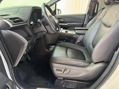 2021 Toyota Sienna 2.5L Hybrid Ultimate, белый — фото 18