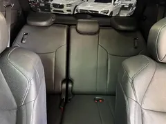 2021 Toyota Sienna 2.5L Hybrid Ultimate, белый — фото 20