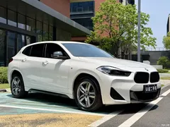 2023 BMW X2 sDrive25i M Sports Night, белый — фото 3