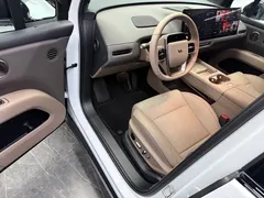 2025 Li Auto i6 2WD, белый — фото 4