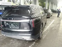 2023 Hongqi HS7 2.0T AT 4WD Qichang 6-seat, чёрный — фото 5
