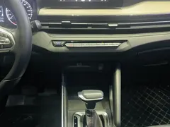 2021 Geely Vision X3 1.5L CVT Premium — фото 19