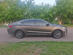 2021 Geely Preface 1.8T — фото 9