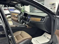 2022 Volvo S90 Plug-in Hybrid modified T8 E-drive Hybrid Zhiyi Luxury, чёрный — фото 8