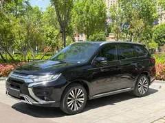 2021 Mitsubishi Outlander 2.0L 2WD Enjoy 7 seats, чёрный — фото 1