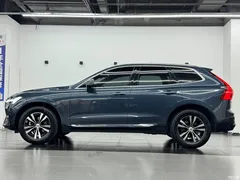 2023 Volvo XC60 B5 4WD Zhiyi Luxury, синий — фото 3