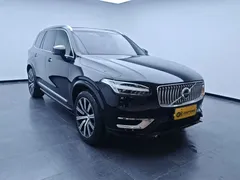 2022 Volvo XC90 B6 Luxury 7, чёрный — фото 3
