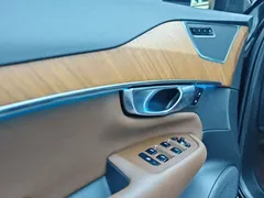 2022 Volvo XC90 B6 Luxury 7, чёрный — фото 7