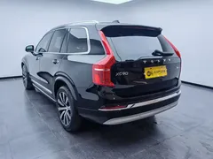 2022 Volvo XC90 B6 Luxury 7, чёрный — фото 11