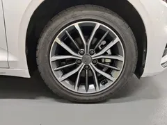 2021 Geely Preface 2.0TD, белый — фото 15