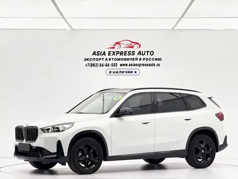 2023 BMW X1