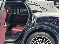 2021 Porsche Cayenne E-Hybrid 2.0T PHEV, чёрный — фото 7