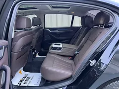 2021 BMW 5 Series 530Li Exclusive Luxury Package, чёрный — фото 8