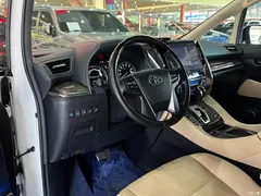 2021 Toyota Vellfire Crown Hybrid 2.5L HV Premium — фото 7