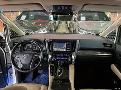 2021 Toyota Vellfire Crown Hybrid 2.5L HV Premium — фото 10