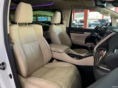 2021 Toyota Vellfire Crown Hybrid 2.5L HV Premium — фото 16