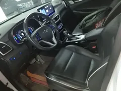 2020 Hyundai Tucson L 280TGDi 2WD GLS Smart Connect, белый — фото 14