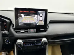2022 Toyota RAV4 2.0L CVT 2WD Fashion Plus — фото 11