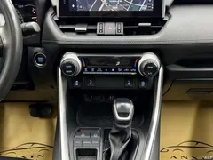 2022 Toyota RAV4 2.0L CVT 2WD Fashion Plus — фото 12