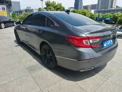 2018 Honda Accord 260TURBO Elite VI — фото 3