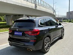 2021 BMW X3 xDrive30i M, чёрный — фото 7