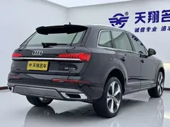 2021 Audi Q7 55 TFSI quattro S line, чёрный — фото 4