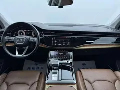 2021 Audi Q7 55 TFSI quattro S line, чёрный — фото 14