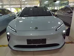 2022 Nio ET5 75kWh, синий — фото 3