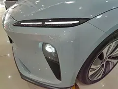 2022 Nio ET5 75kWh, синий — фото 24