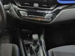 2021 Toyota C-HR 2.0L Comfort, белый — фото 15