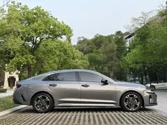 2021 Kia K5 270T CVVD — фото 4